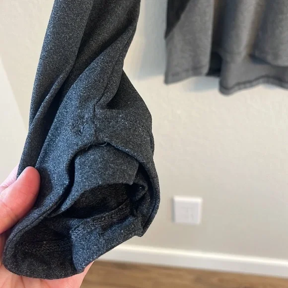 Spyder Active Long Sleeve Top Athletic Gray size Medium - Picture 5 of 12